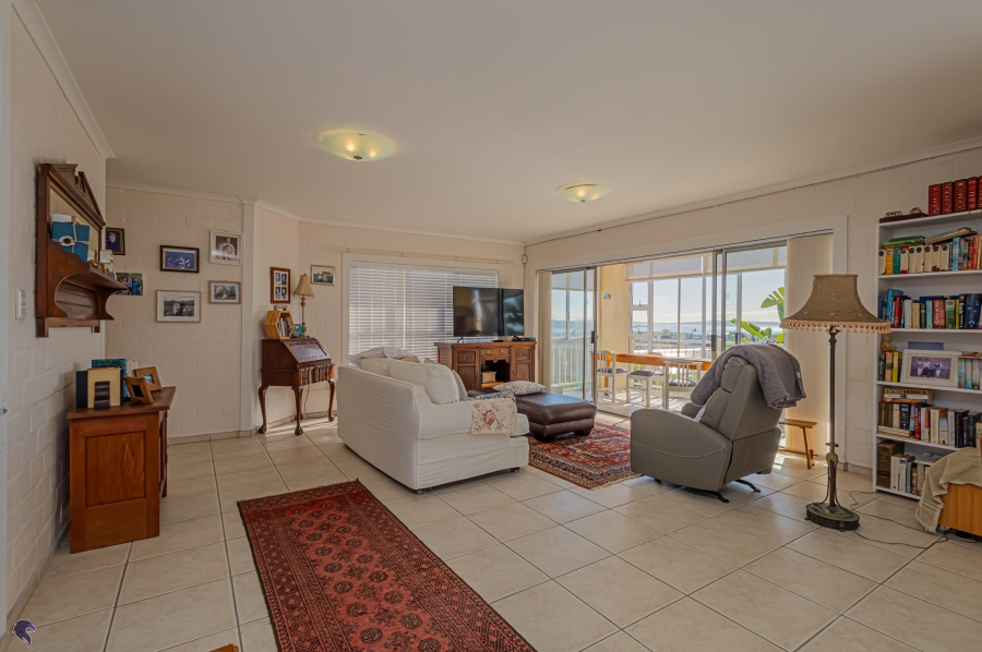 3 Bedroom Property for Sale in Myburgh Park Western Cape